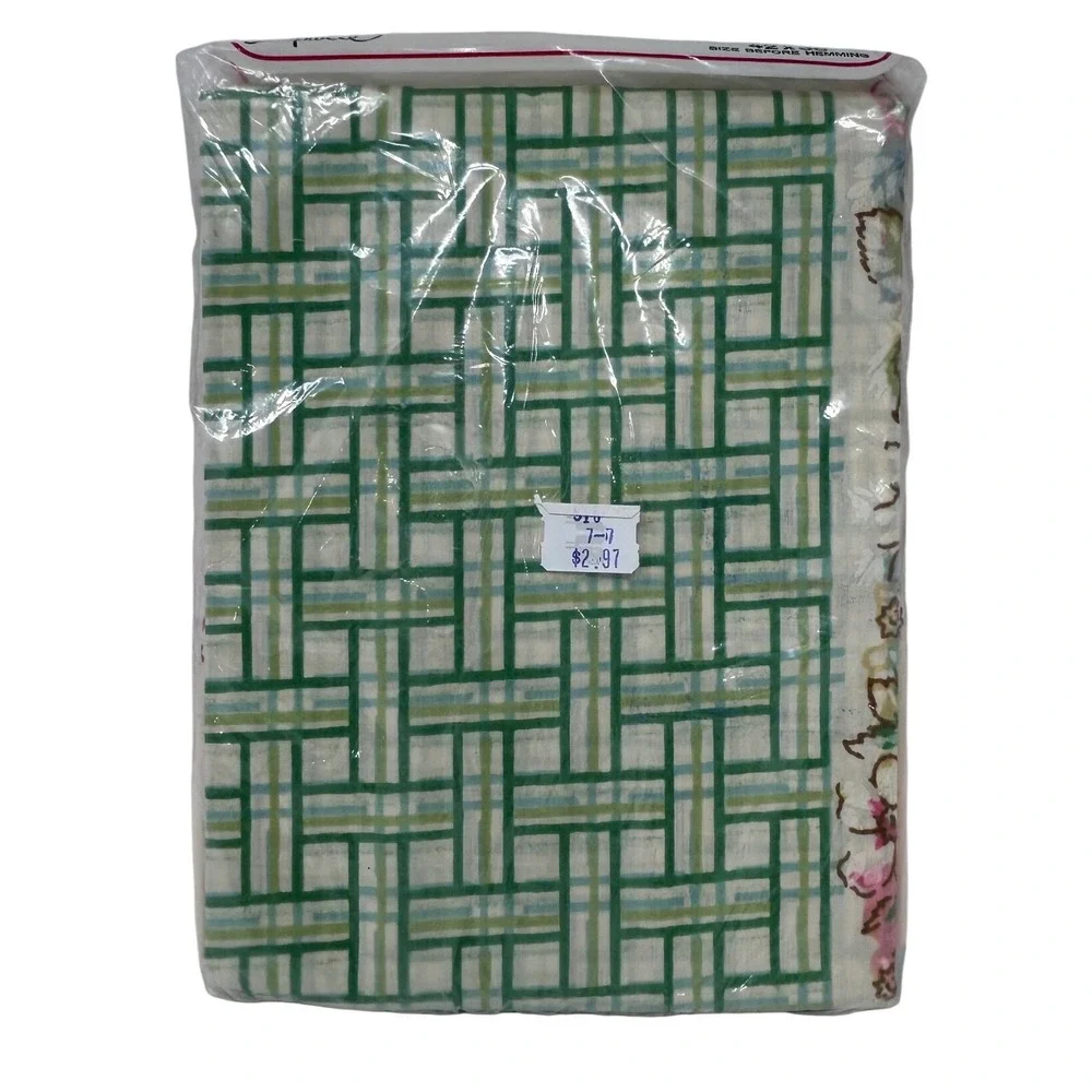 Vintage Sleepwell Percale‎ Pillowcases Set of 2 Green Geometric Floral 42x36 NEW